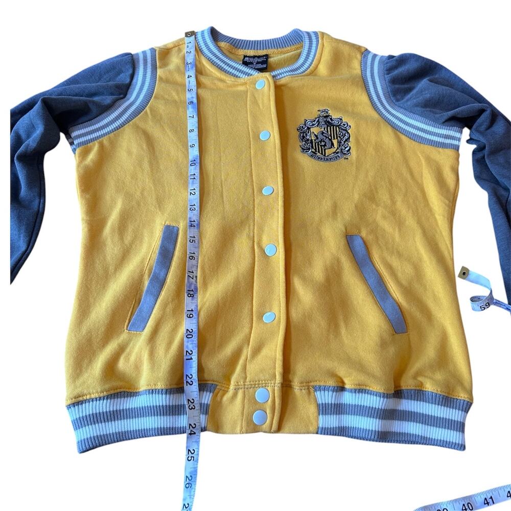 Women’s M Harry Potter Hufflepuff Lightweight Varsity Hogwarts Letterman Jacket - Picture 6 of 10